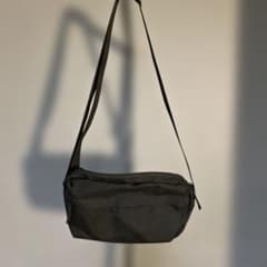 無印良品ユニセックスショルダーバッグ黒のサムネイル