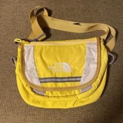 ノースフェイス ショルダーバッグのサムネイル
