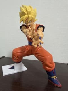 ドラゴンボールZ 超サイヤ人 孫悟空 フィギュア プライズのサムネイル