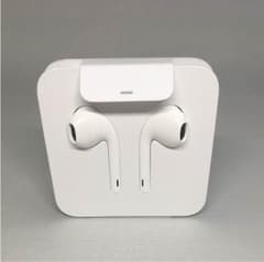 Apple純正品☆iPhone7付属品のイヤホン☆EarPods(イヤーポッズ)のサムネイル