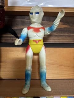 ブルマァク ジェットジャガー ミドルサイズ 当時物 ソフビ 当時物 ブルマァク ジェットジャガー ミドルサイズ ソフビ - メルカリ