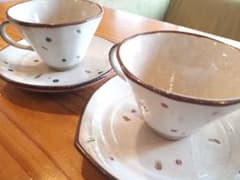 カップ&ソーサーのサムネイル