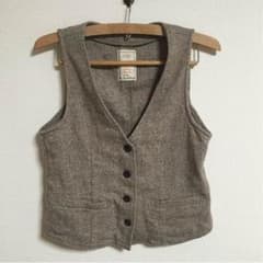 shuca 秋冬ベストのサムネイル