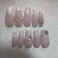 ピンク マグネット ネイルチップ 薔薇 ビジューのサムネイル