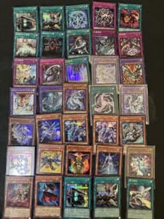 n*4様 遊戯王OCG 人気のレアカードまとめ売り 引退品のサムネイル
