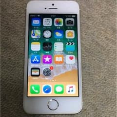 iPhone 5s Gold 16GB  au  値下げしました！のサムネイル