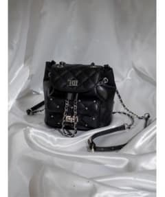 Darich キルティングビジューミニリュック - メルカリ