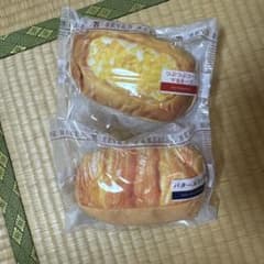 セブンイレブン つぶつぶコーンマヨネーズ ポーチ +バタースコッチポーチのサムネイル