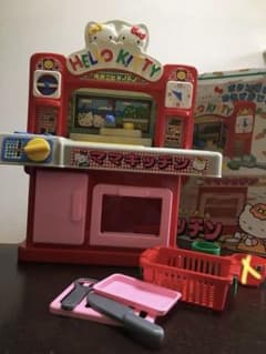貴重☆ハローキティ ままごとトントン ママキッチン - メルカリ