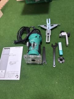 Makita電動トリマーM373 &ルーター ビットセットのサムネイル