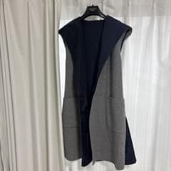 Max Mara フード付きグレー/ネイビー ベスト リバーシブル Max Mara フード付きグレー/ネイビー ベスト リバーシブル - メルカリ