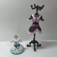 プリキュア ドレス ミニチュア フィギュア セットのサムネイル