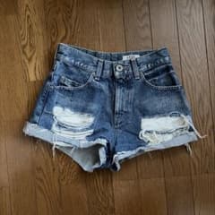 GYDA デニムショートパンツ ダメージ加工のサムネイル