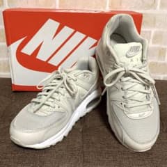 ピケ様専用　NIKEウィメンズエアマックスコマンドのサムネイル