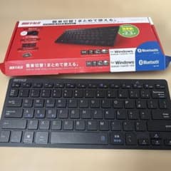 BUFFALO Bluetoothキーボード BSKBB310のサムネイル
