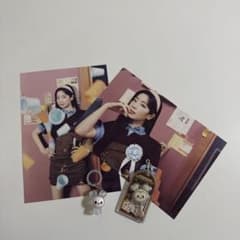TWICE ダヒョン:ポストカード+キーホルダーのサムネイル