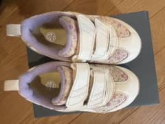 く*ぼ様 アシックス スニーカー ベルクロ ホワイトのサムネイル