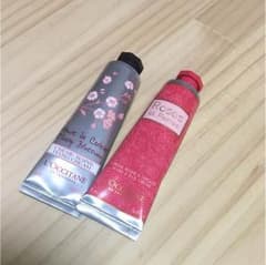 ロクシタン ハンドクリーム 30ml x２本セットのサムネイル