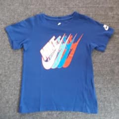 NIKE ナイキ Tシャツ 120cmのサムネイル