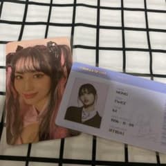 twice モモ　トレカのサムネイル