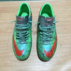 ナイキマーキュリアルのサムネイル