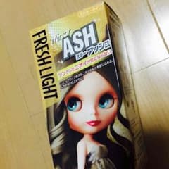 ヘアカラーのサムネイル