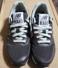 【おんば様専用】new balance  スニーカー ML373 ブラウン(茶）のサムネイル