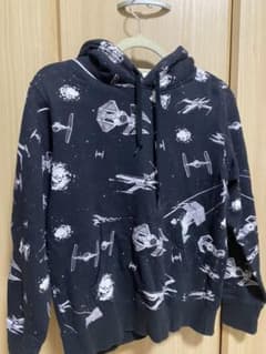 UNIQLO パーカー　Mサイズのサムネイル