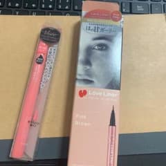 アイライナー　visee love liner ピンク　二本のサムネイル