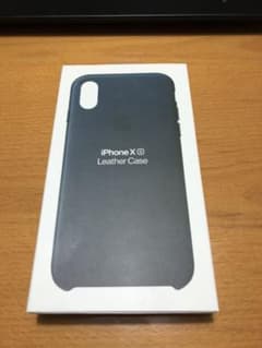 iPhone X 純正レザーカバーのサムネイル