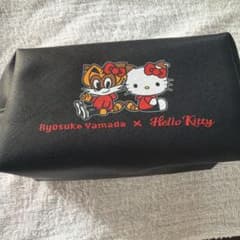 야마다 료스케 Ryosuke Yamada × Hello Kitty 파우치