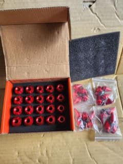 BLOX レッド ホイールナット M12 x 1.25のサムネイル