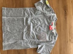 PUMA &フェラーリ　グレー Tシャツ コットン100% エンブレムデザインのサムネイル