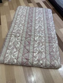 【みんとてぃー⭐様】新品　日本製　敷き布団　防ダニ　抗菌防臭　ピンク　セミダブル みんとてぃー⭐様】新品 日本製 敷き布団 防ダニ 抗菌防臭 ピンク