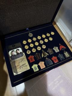 東方神起　10周年記念ボックスと4月2日東京限定チャーム 東方神起 10周年記念ボックスと4月2日東京限定チャーム - メルカリ