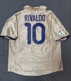 2001/2002 バルセロナ アウェイユニフォーム リバウド Mサイズ - メルカリ