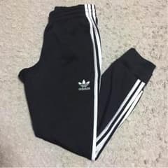 adidas originals トラックパンツ xs ブラック 希少のサムネイル