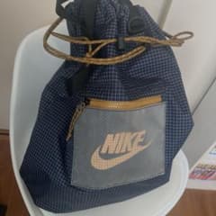 NIKE 巾着型 バックパックのサムネイル