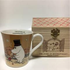 ムーミンパパ  ママ　新品  マグカップ  木箱入りのサムネイル