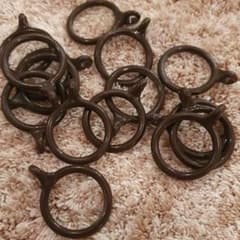 カーテンリングのサムネイル