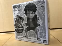 ワンピースカード レカフィグ ルフィ 金文字 - メルカリ