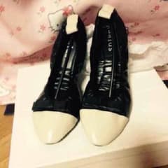 新品、フラットシューズのサムネイル