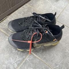 NIKE OFF-WHITE AIR VAPORMAX ブラックのサムネイル