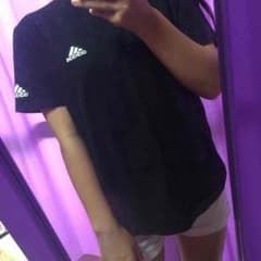 売り切りセール開催中様 専用 adidas Tシャツ 着画のサムネイル