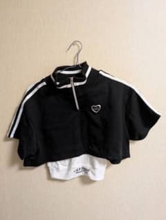 ハーフジップ ショート丈 トップスのサムネイル