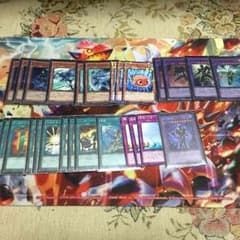 遊戯王 ヒーロー デッキパーツのサムネイル