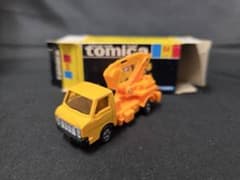 トミカ黒箱64イスズエルフマイパックバックホー(日本製) 希少輸出