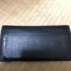 長財布のサムネイル