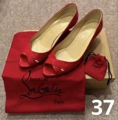 Christian Louboutin ルブタン レッド　37 ヒール修理付き Christian Louboutin ルブタン レッド 37 ヒール修理付き - メルカリ