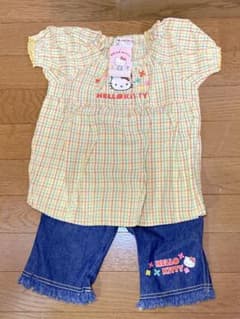 ☆新品☆キティちゃんのセットアップ☆イエロー☆100㌢☆のサムネイル